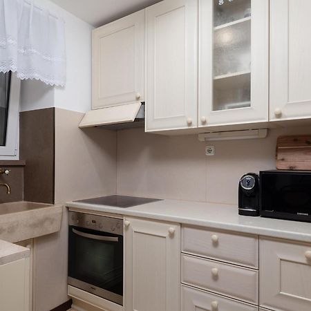 Heritage House Dvor Sutivan Bagian luar foto