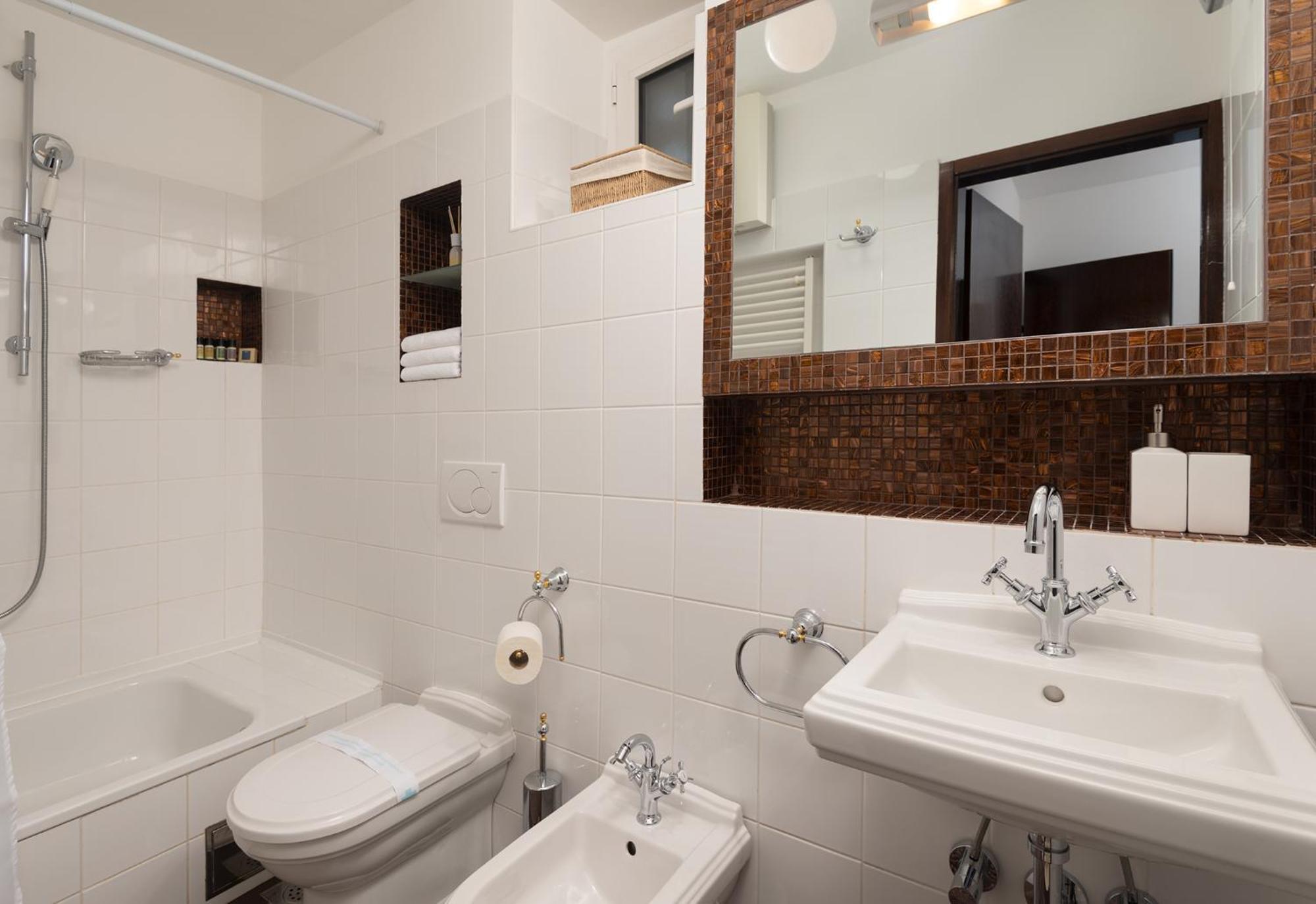 Heritage House Dvor Sutivan Bagian luar foto